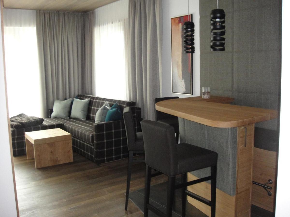 Haus Alt St. Anton Apartment St. Anton am Arlberg Exterior foto