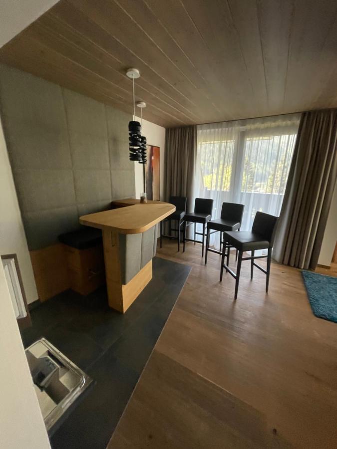 Haus Alt St. Anton Apartment St. Anton am Arlberg Exterior foto
