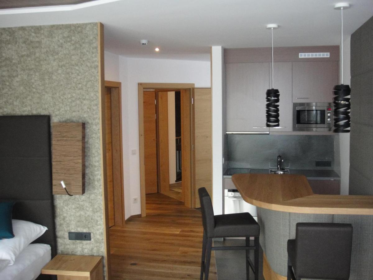 Haus Alt St. Anton Apartment St. Anton am Arlberg Exterior foto
